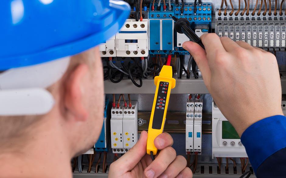 cherche électricien Meaux