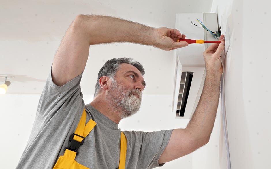  électricien urgence Paris 7